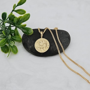 送税込【HURLEY BURLEY】18CT GOLD ST CHRISTOPHER NECKLACE♪ 18ct Gold Plated St Christopher Necklace Mountain Scene
