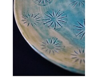 Small ceramic plate, handmade pottery, small appetizer plates, decorative plates for molecular gastronomy, pottery decoration, Jewelry bowl