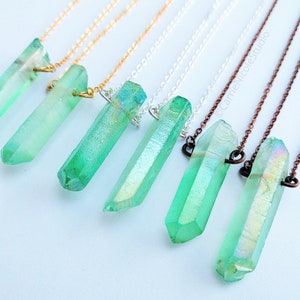 Green Apple Aura Quartz Necklace / Kawaii Crystal Necklace / Fairy Kei Jewelry / Pastel Goth / Raw Crystal Jewelry / Quartz Point Pendant
