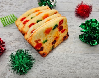 Christmas Refillable Catnip Toys - Fruitcake Slices