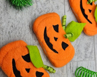 Spooky Jack-o'-Lantern: Halloween Refillable Fleece Catnip Toy