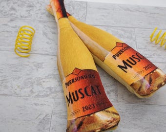 Refillable Cat Toy - Muscat Wine Kitty Kicker Bottle - Refillable