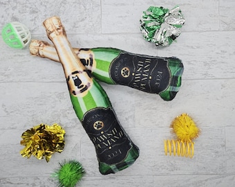 Pawsti Spumante Champagne Cat Toy – 9" Refillable Catnip Toy