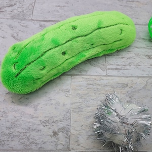 Refillable Cat Toy - The Purrsonified Pickle - Pickle Cat Toy
