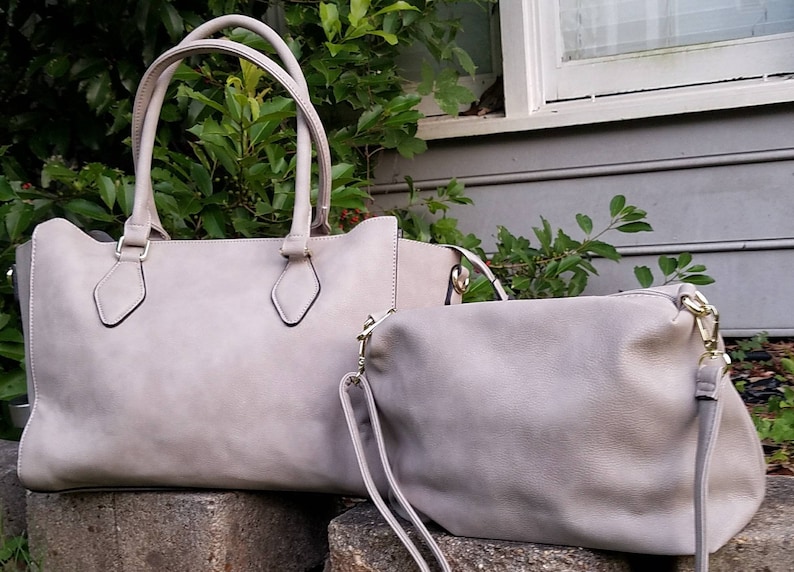 The Kelly Monogram 2pc purse in beige Personalized handbags