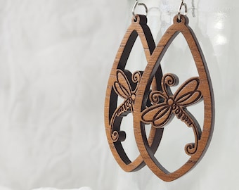 Dragonfly Wood Engraved Earrings, Dragonfly Dangle Earrings, Dragonfly Jewelry, Wood Teardrop Earrings, Wood Jewelry, Mother's Day Gift Mom
