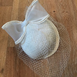 Vintage Georgette Fascinator: Bow & Pearl Accents, Face Net