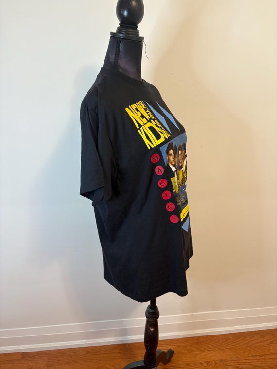 Vintage 1980s NKOTB Band T-Shirt: Royal First Cla… - image 3