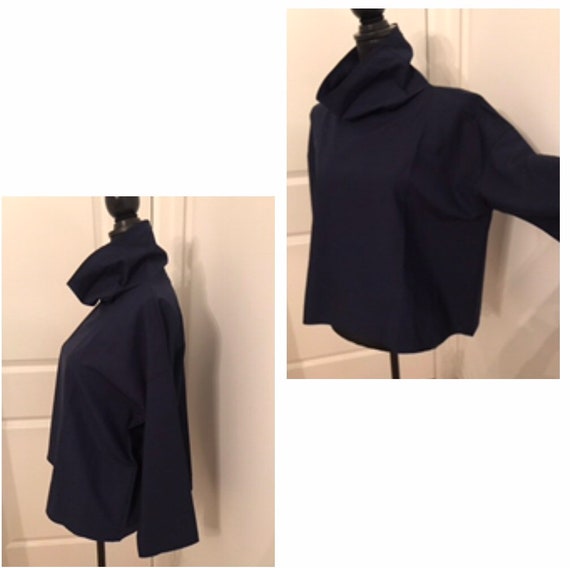 Vintage Crop Navy Turtle Neck