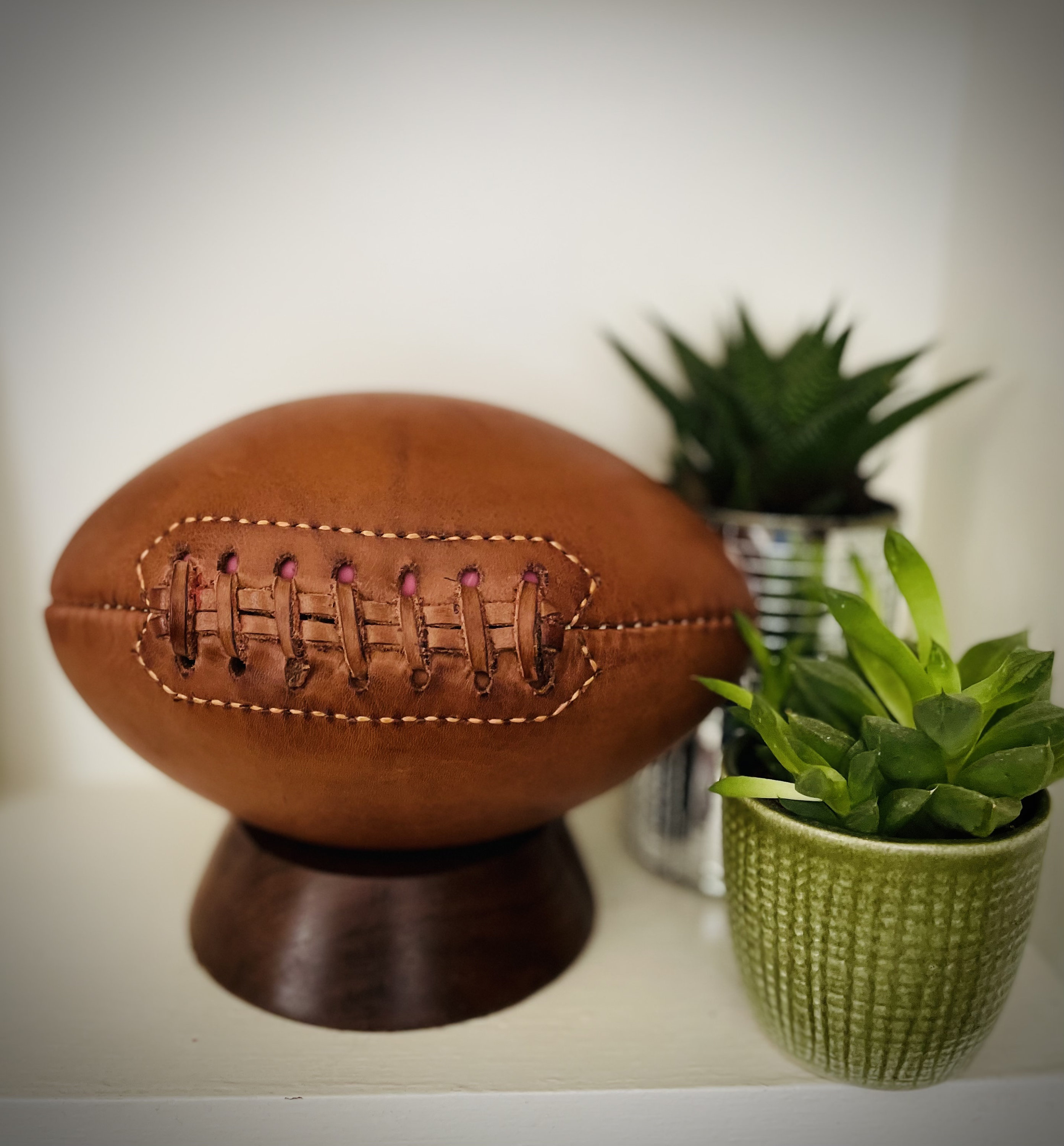 ヴィンテージ レザーフットボール アメリカ made in USA Vintage Style Mini Leather American Football, Handmade Decor - Etsy