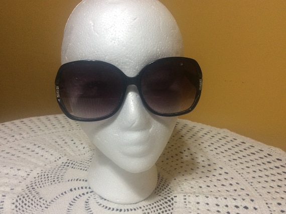 Gafas O by Oscar De La Renta - Etsy España