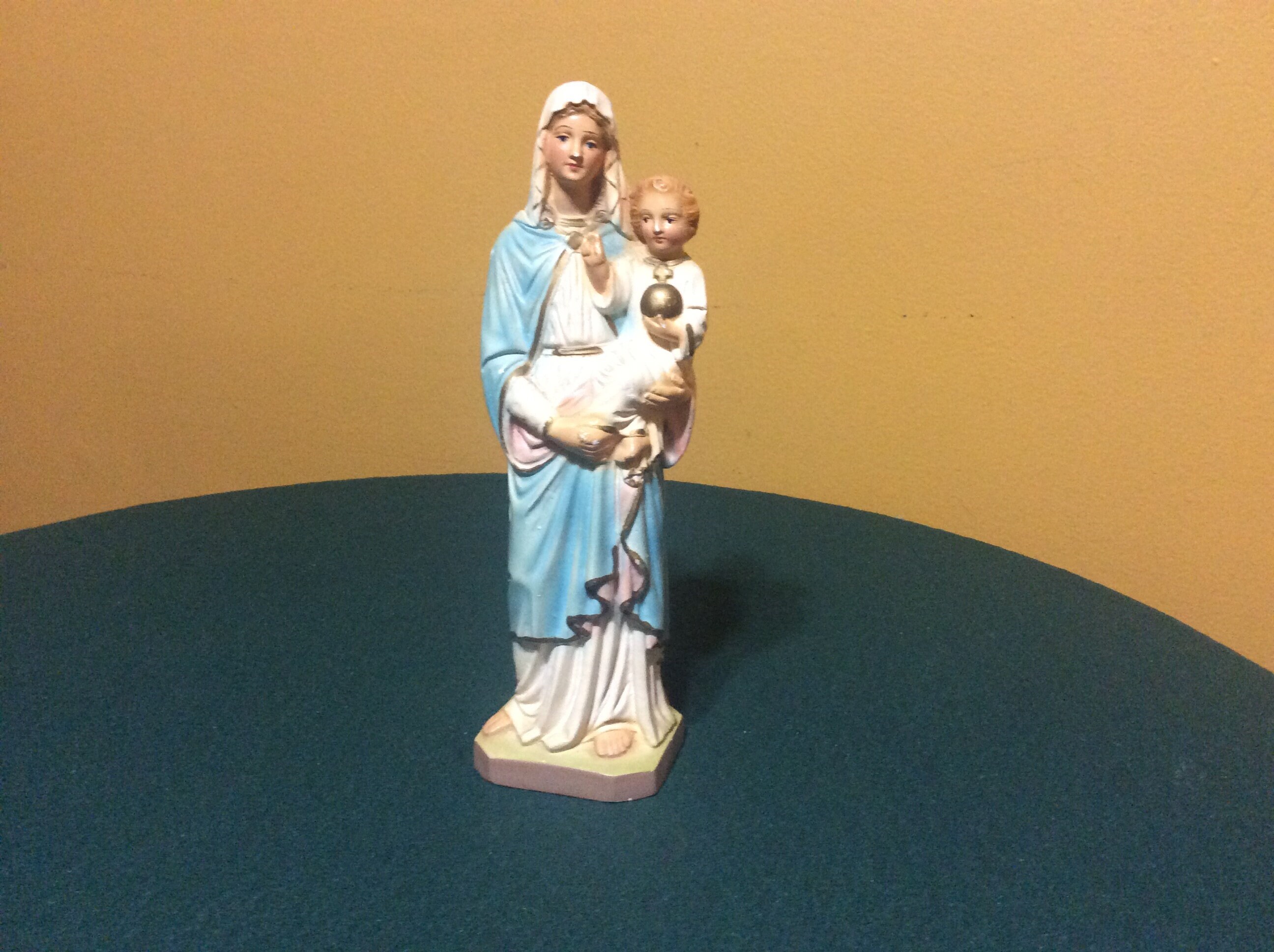 ヴィンテージの聖母マリアと幼子イエスの置物/彫像 8インチ - Etsy 日本