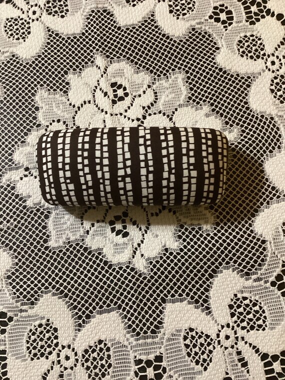Vera Bradley Brown and White Pattern Sunglass Case - Etsy display picture 1