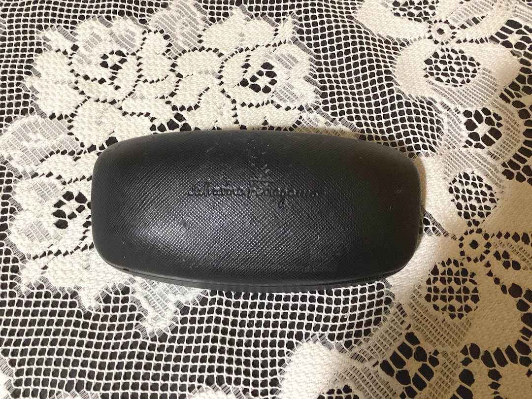 Salvatore Ferragamo Black Sunglasses with Case Salvatore Ferragamo SF2033S 001 Square Black Sunglasses  main image 3