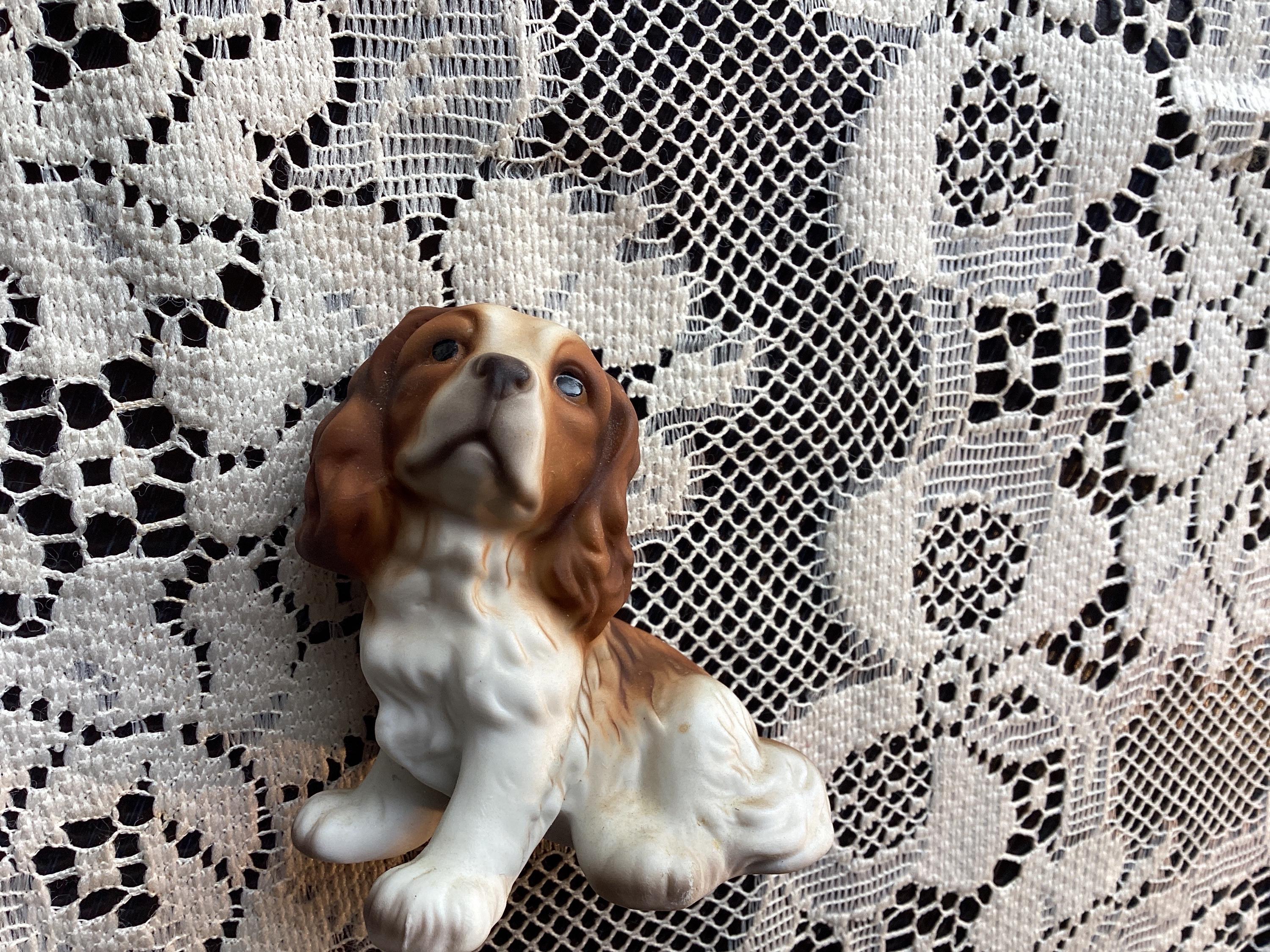 ヴィンテージ磁器製コッカースパニエル犬の置物 3 1/2インチ - Etsy 日本