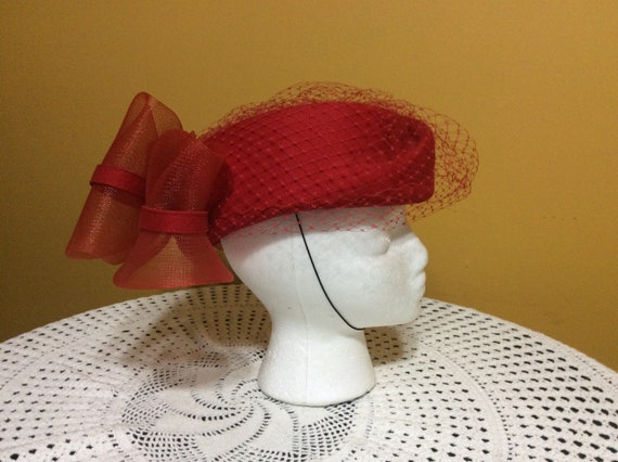 Chapeau Seau Vintage Lisa New York, Vert/marron Floral Avec Strass - Occasion Bon état