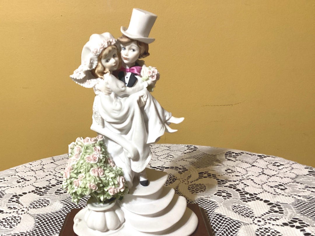 Italian Florentine Giuseppe Armani 1988 Florence Figurine Made in