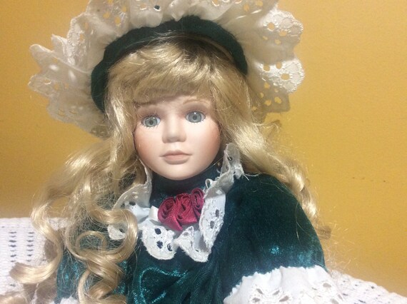 soft expressions musical porcelain doll