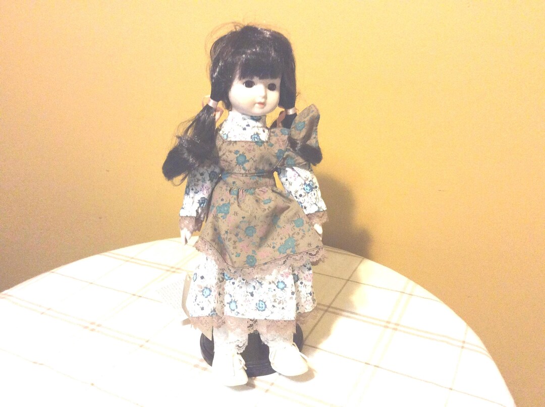 Heritage Musical Porcelain Doll 15” - Etsy