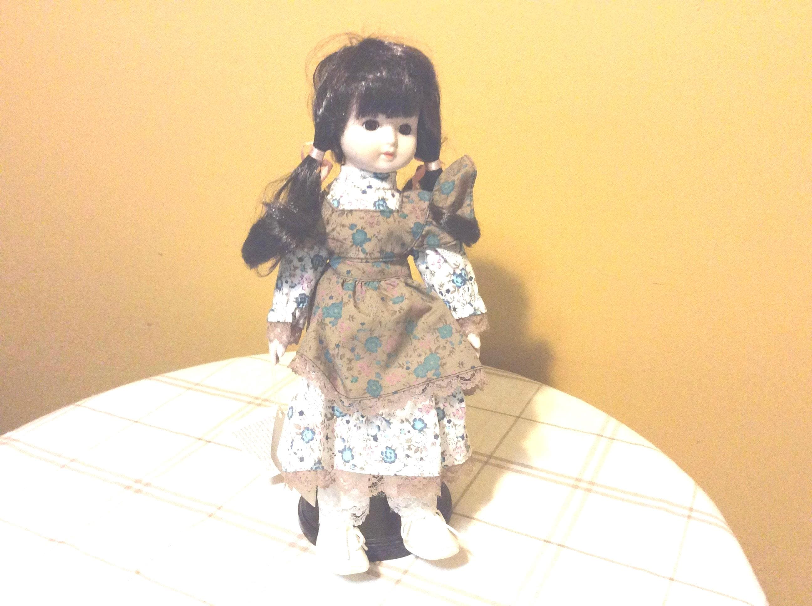 Heritage Musical Porcelain Doll 15” - Etsy