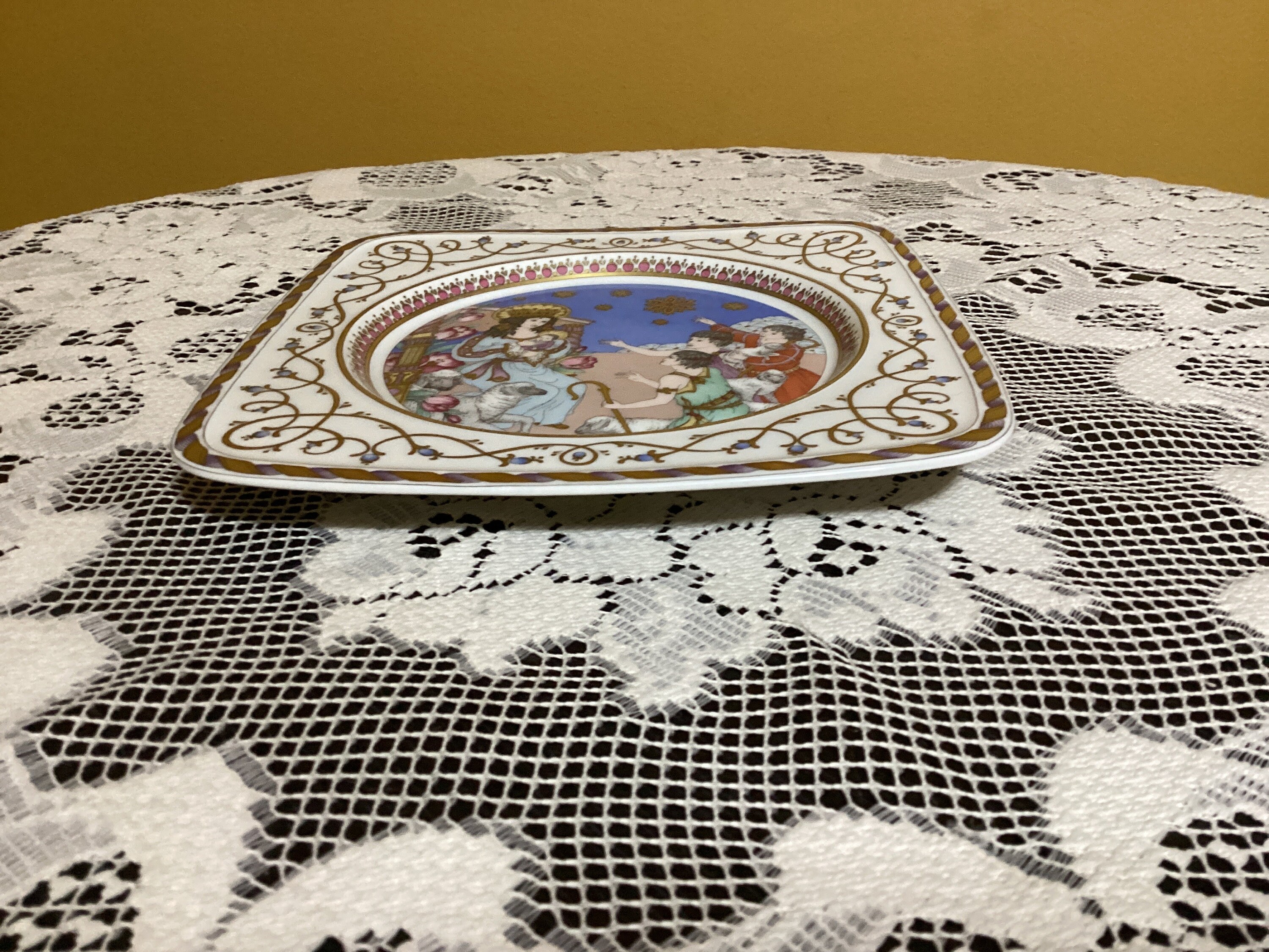 フッチェンロイター ホリデー 1987 磁器製壁掛けプレート ドイツ製