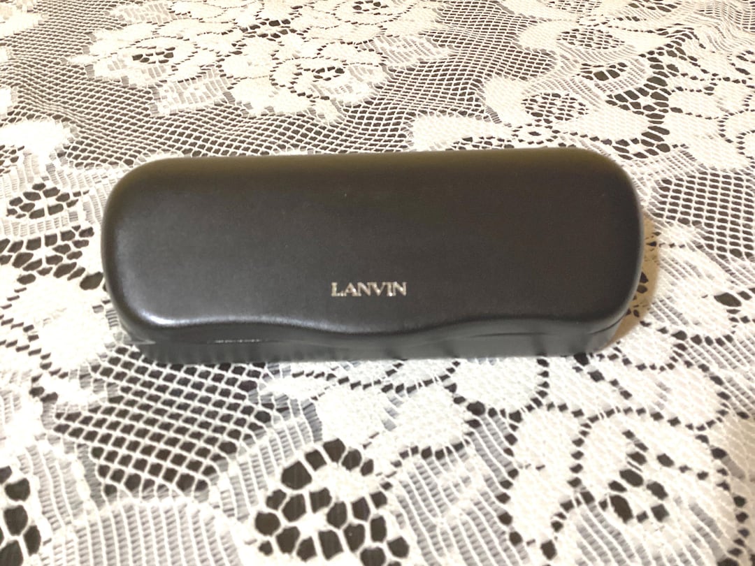 Lanvin Paris in Black Hard Shell Eyeglasses/sunglasses Case 