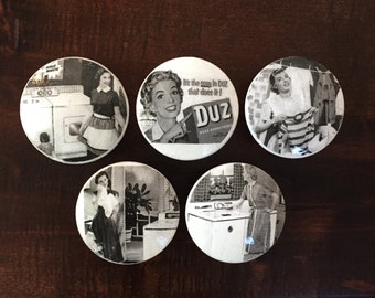 SET OF SIX, 2”,vintage housewives,50’s housewives,laundry room knobs,cabinet knobs,drawer pulls,black and white knobs,laundry room