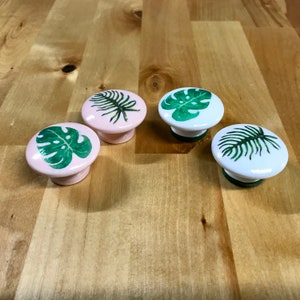 SET OF SIX,1.5&quot; cabinet knobs,drawer pulls,Monstera leaves,Jungle leaves,boho chic,green palm leaves,jungle leaf,green knobs,kitchen knobs