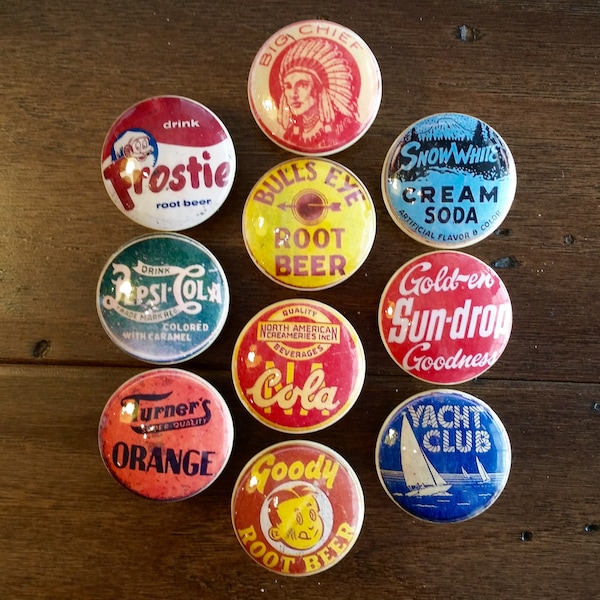 SET OF SIX, 1.5 inch soda bottle cap, cabinet knobs, drawer pulls, vintage soda, vintage, bottle caps