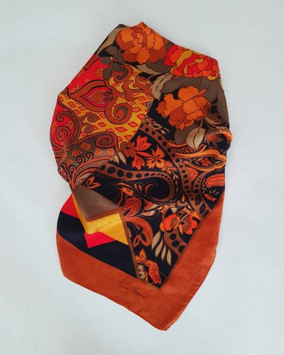Piene Baxel 花柄スカーフ Piene Baxel 花柄スカーフ