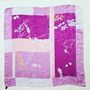 Vintage-Blumenschal aus reiner Seide