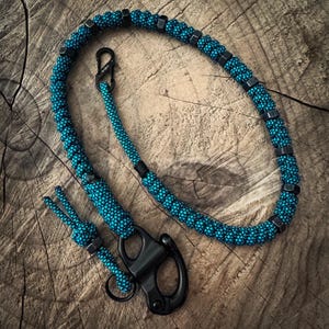 Türkisfarbene Diamanten 12 Hex Kette