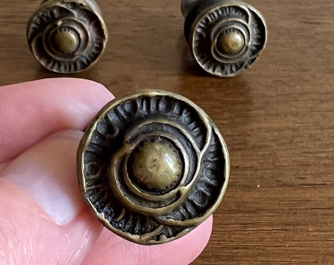 3 Small Vintage Brass Knobs, Etsy