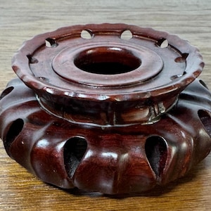 Vintage Stain Wood Pot Stand, Asian Wooden Stand, Vase Stand Base, Ginger Jar Stand, Round Stand, Round Riser, Round Ginger Jar Stand