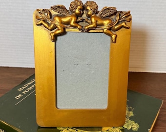 Vintage Cherub Angel Frame