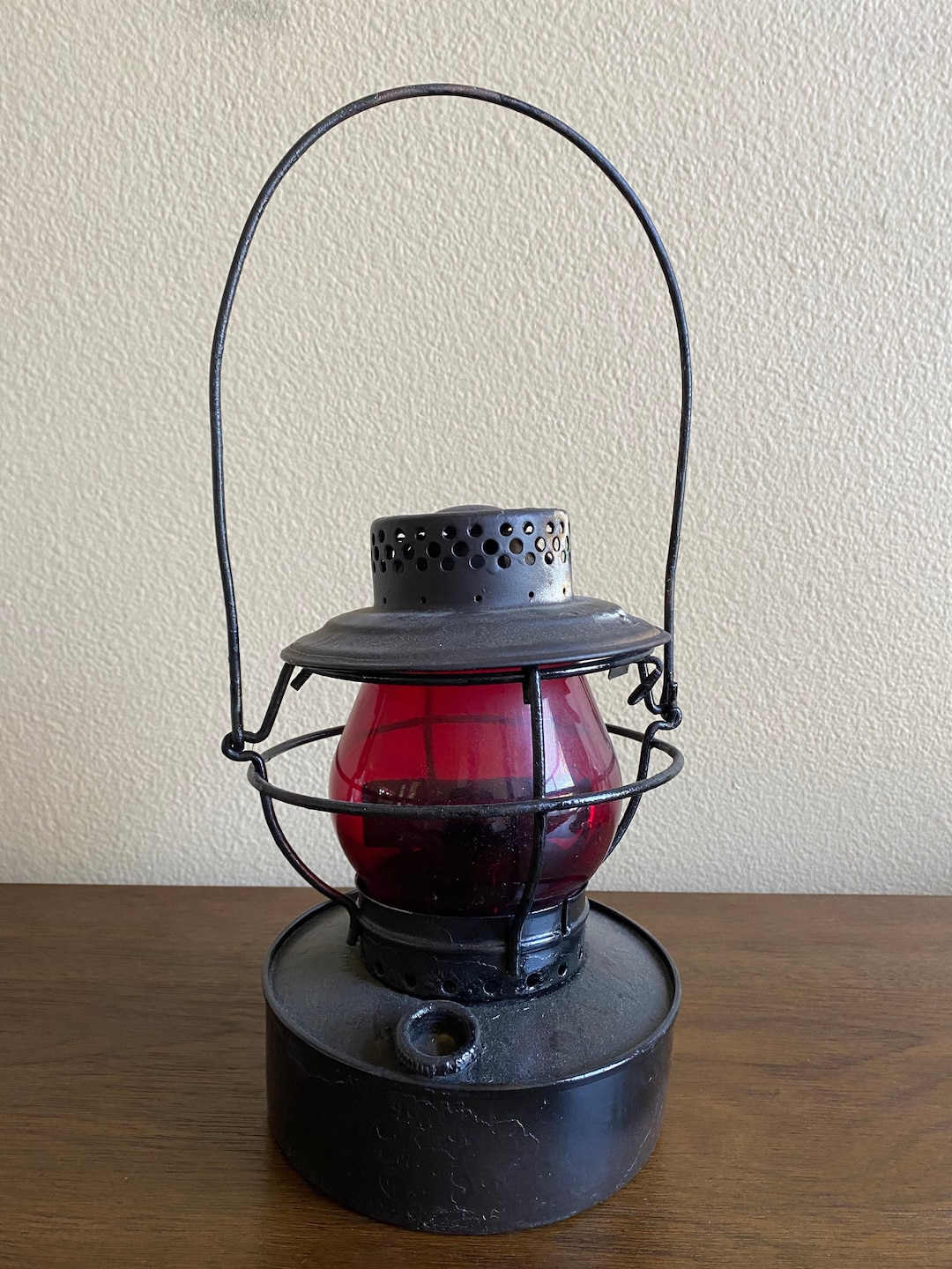 ビンテージランタン　HANDLAN Vintage Handlan St. Louis Lantern Red Glass Globe, Handlan