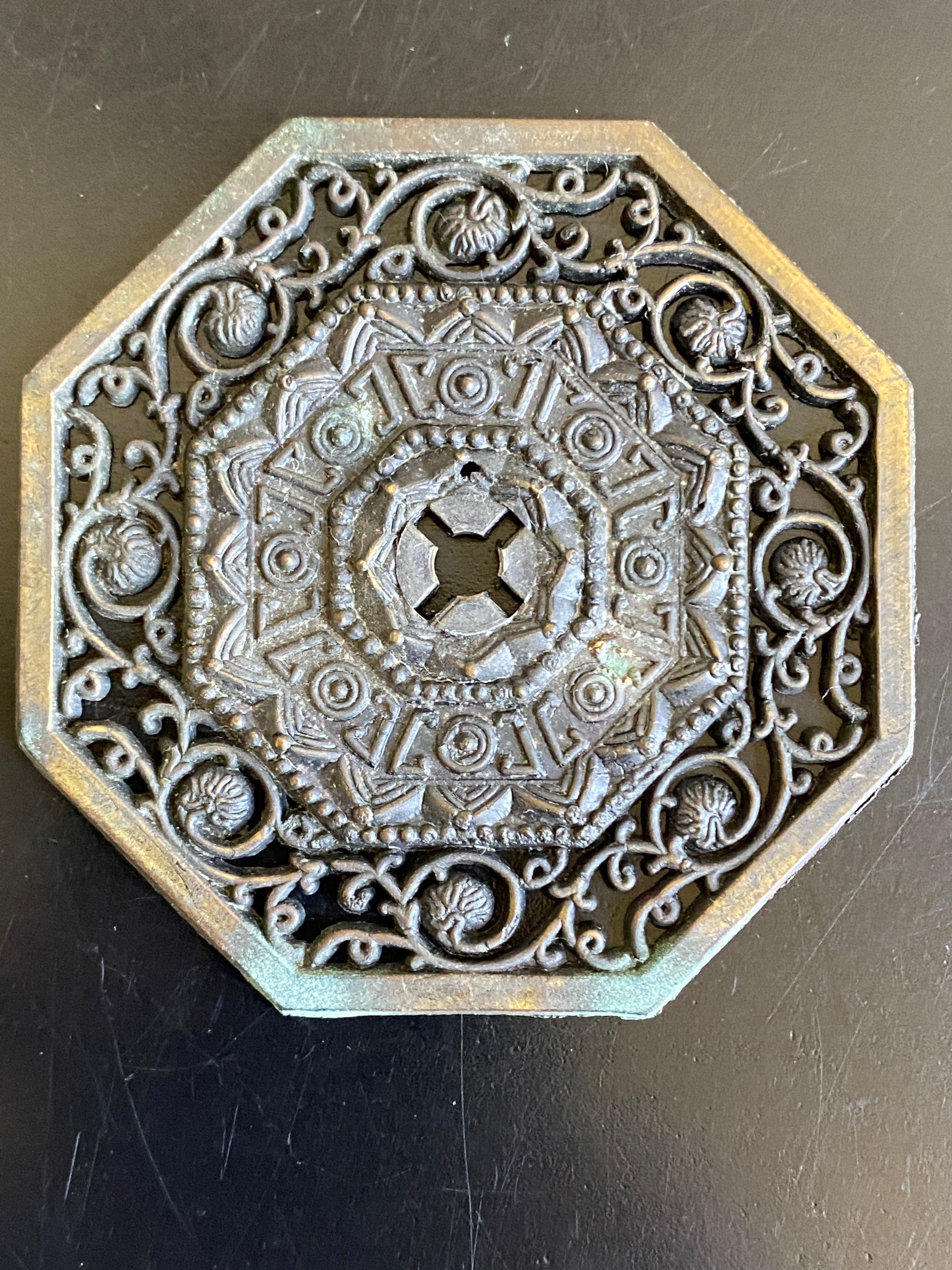 Perilla de cajón de metal vintage con placa trasera | Etsy