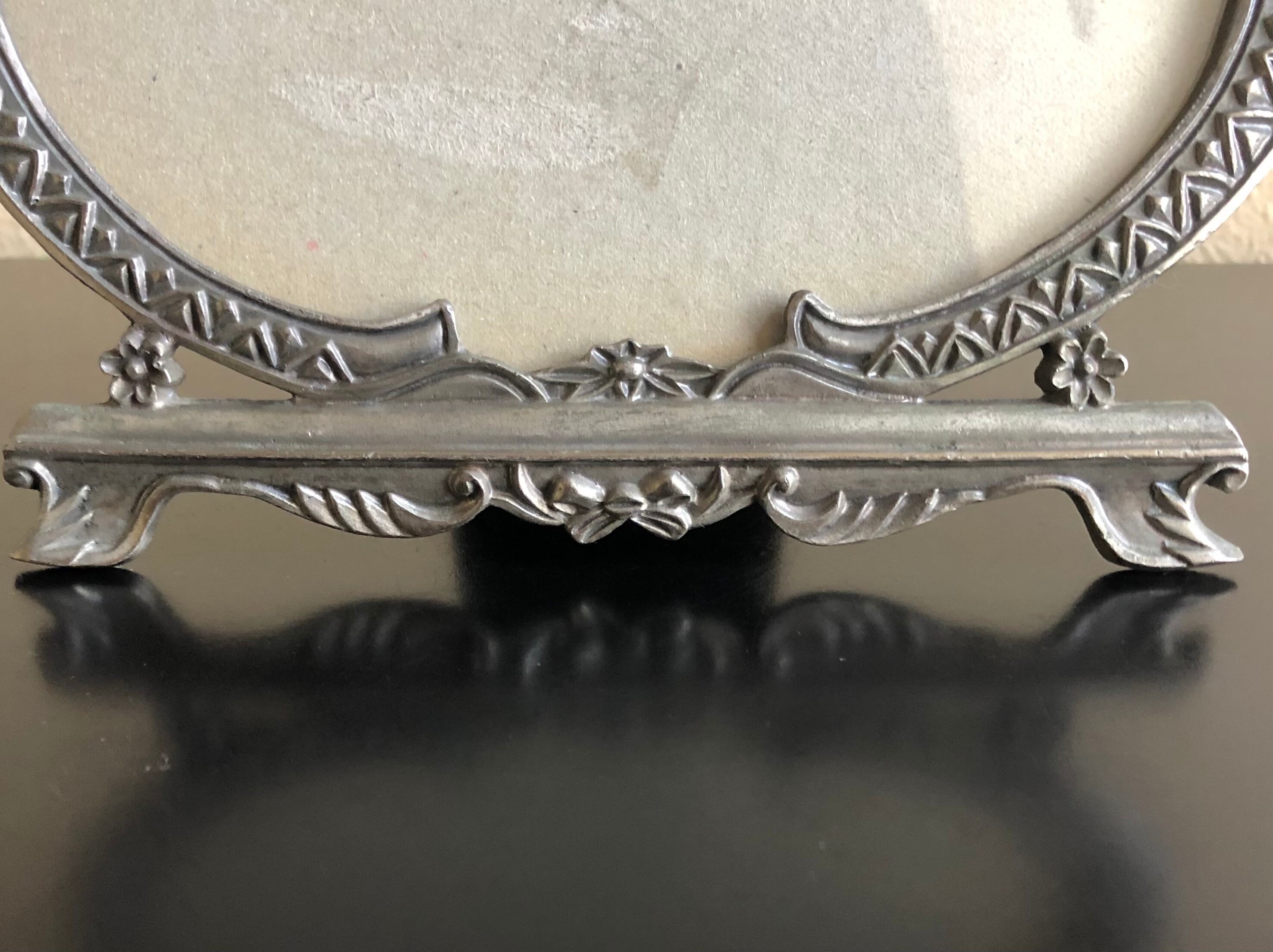 Vintage Oval Pewter Picture Frame Etsy