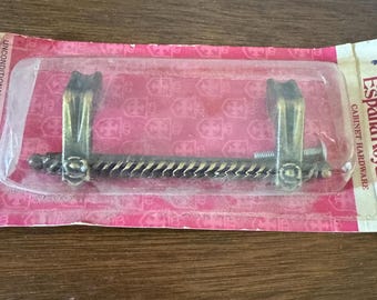 Vintage Brass Drop Handle Pull, Vintage Hardware, Vintage Drawer Handle, Drawer Pull, Salvage Hardware Restoration Hardware, brass hardware