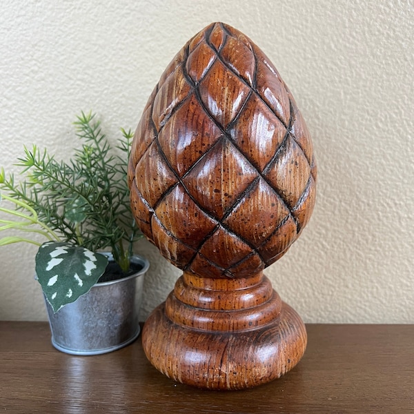 Vintage Wood Pineapple Finial Newel Post Cap Finial Staircase Finial Newel Salvage Architectural Ornamental Top Decorative Embellishment