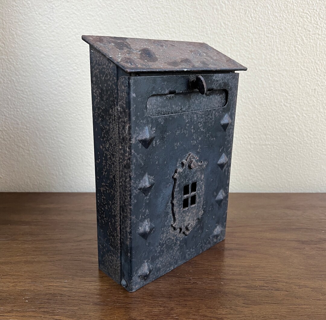 Vintage Iron Mailbox, Wall Mount Mailbox, Wall Hanging Mailbox, Iron Mailbox, Vintage Mailbox