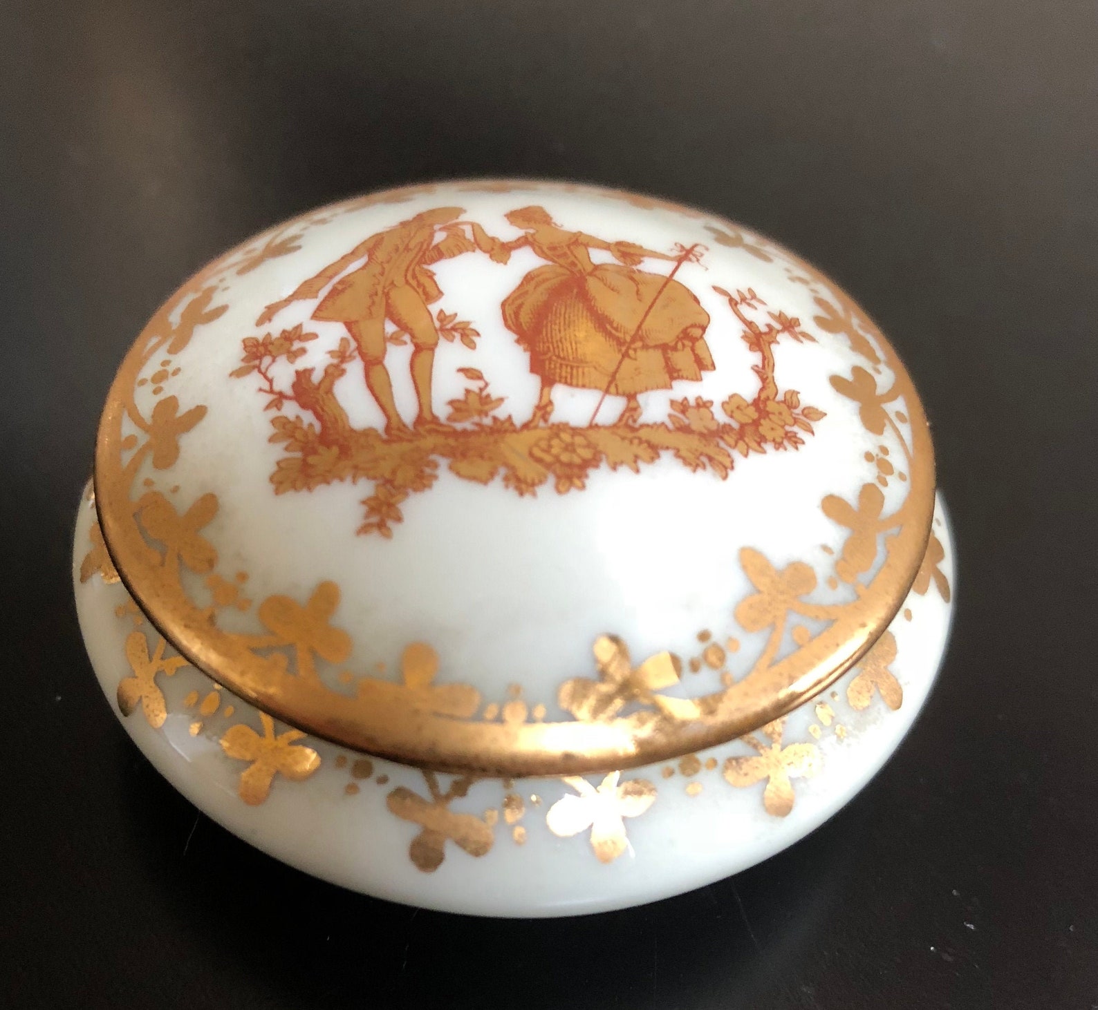 Small Limoge Trinket Box With Courting Couple Gold and White Etsy
