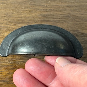 Vintage Bin Pull, Iron Metal Drawer Pulls, Vintage Rustic Old Bin Pull, Hardware Pulls, Cup Pull, Small Bin Pull, Restoration Hardware