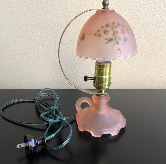Small Vintage Pink Frosted Glass Table Lamp Fl Small Vintage Pink Frosted Glass Table, Vintage Pink Glass Table Lamps