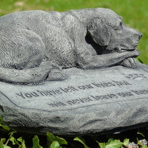 Stone Dog Memorial Garden Ornament: Pet Grave Marker bild 5