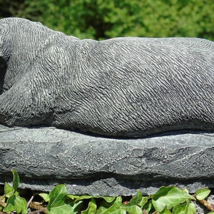 Stone Dog Memorial Garden Ornament: Pet Grave Marker bild 6