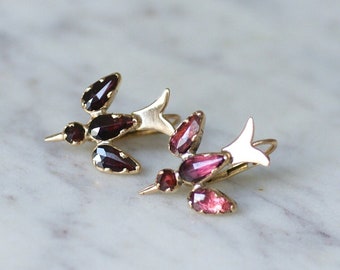 Perpignan garnet dove sleeper earrings in pink gold