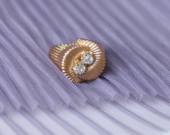 Spiral dome ring in rose gold, platinum and diamonds, 1950s