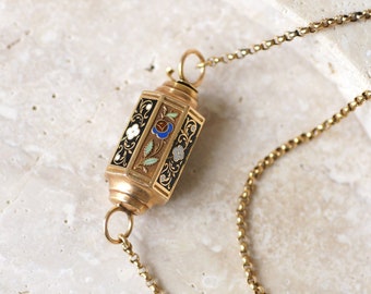 Long necklace necklace Old Regional Barrel Clasp Enameled in Gold