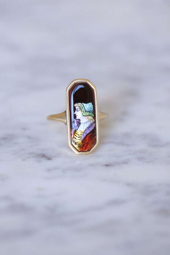 Important old portrait ring in yellow gold and Lim
